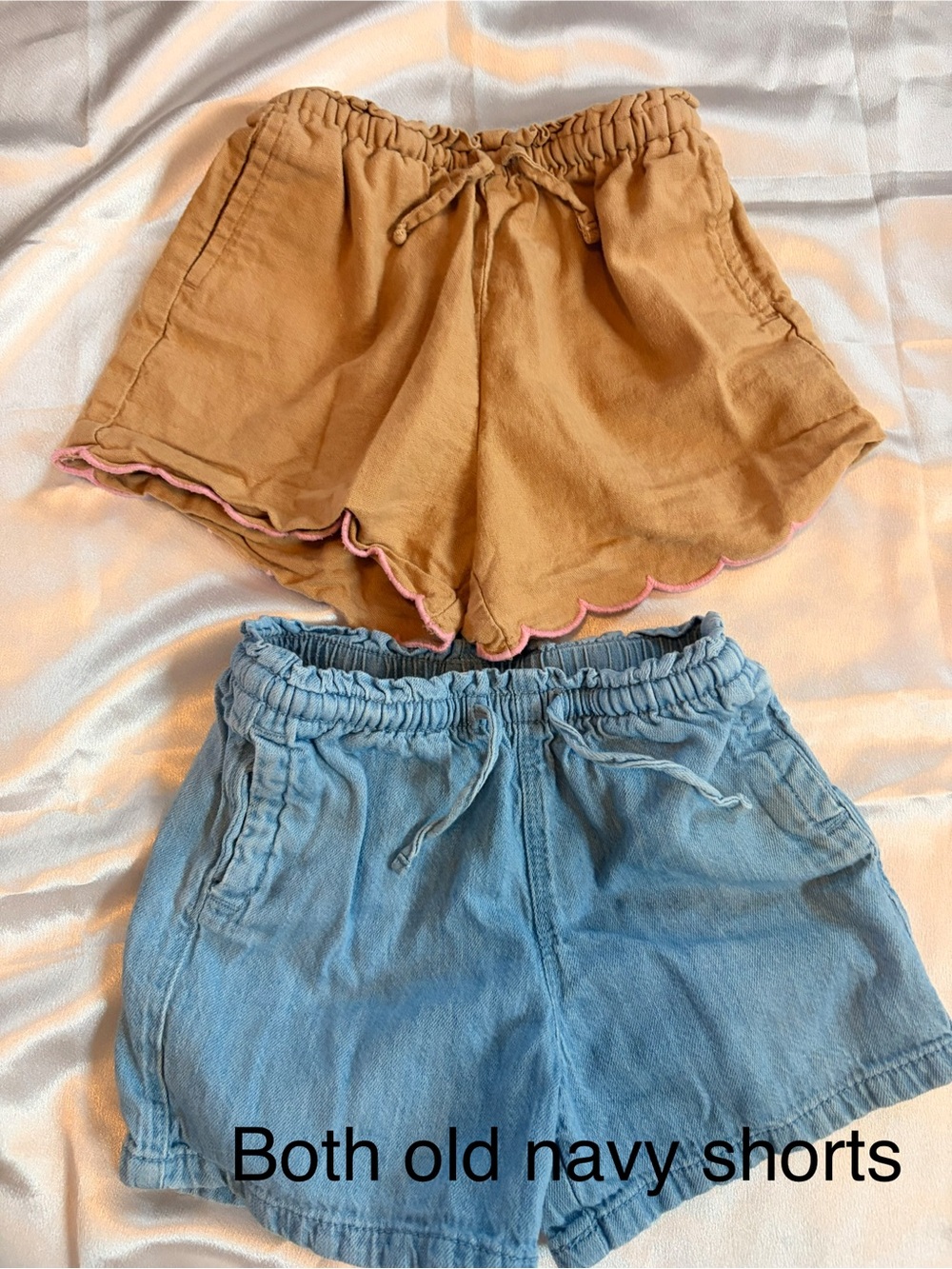 Girls 4T bundle - Picture 9 of 11